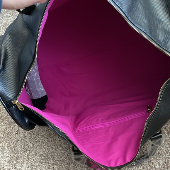 Matt Rife VIP merchandise - Picture 3 of 7